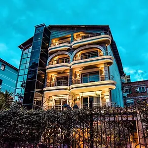 4* Отель Broadway