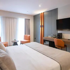 4* Отель Elisa Tirana, Affiliated By Melia
