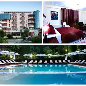 4* Отель Orchidea